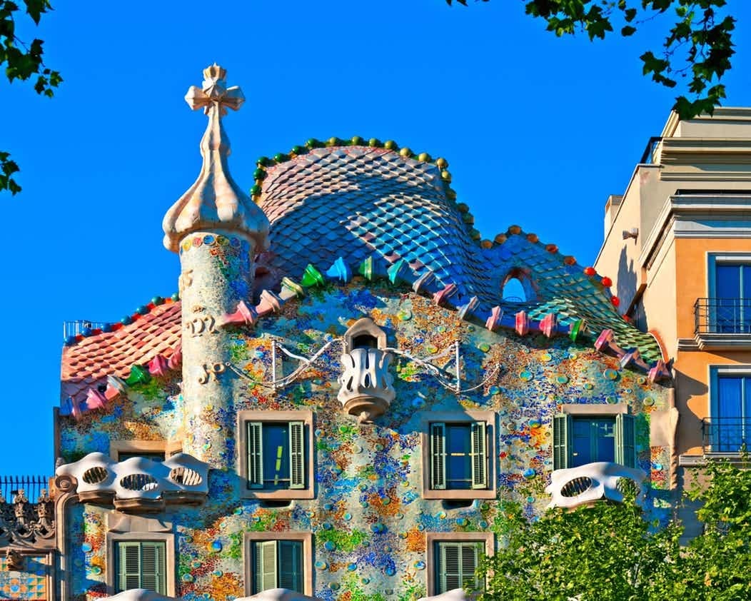 Gaudi Houses: Casa Vicens, Casa Batllo, Casa Mila Guided Tour - تصویر 7