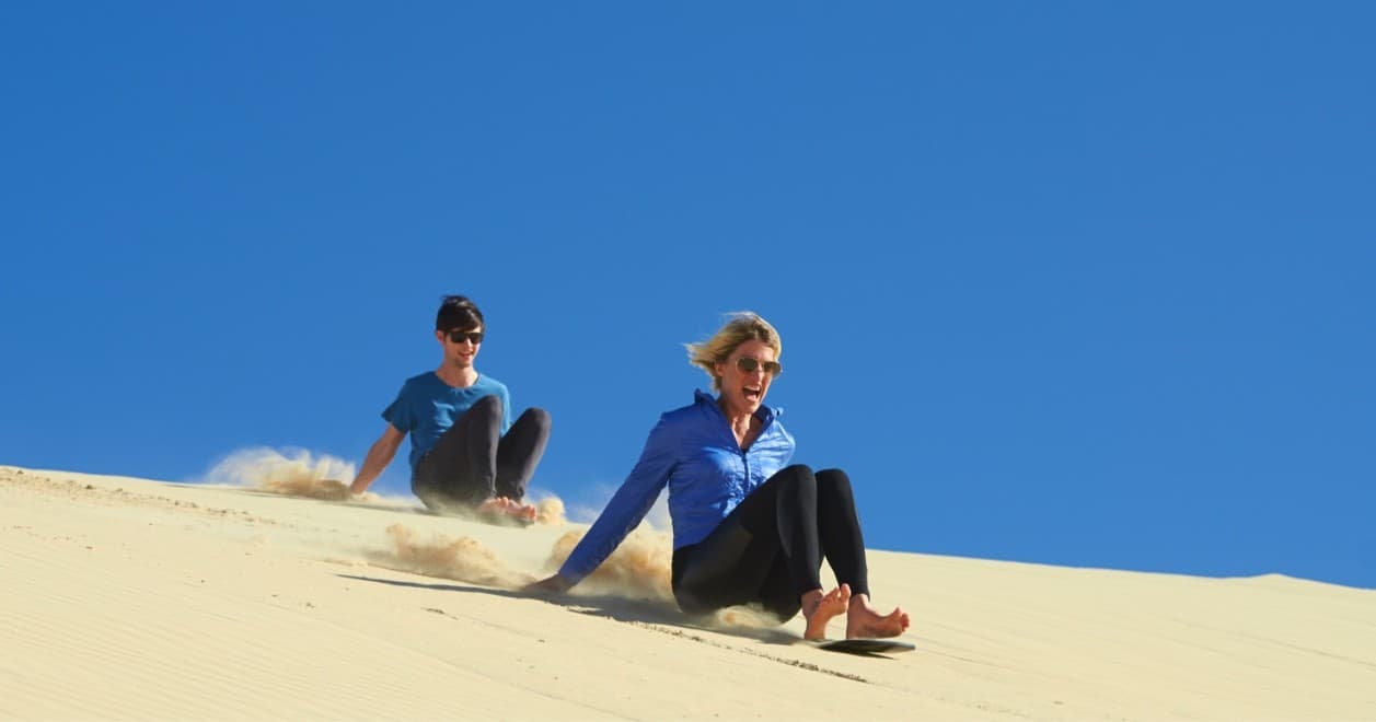 Port Stephens 4WD Sandboarding Experience - تصویر 5
