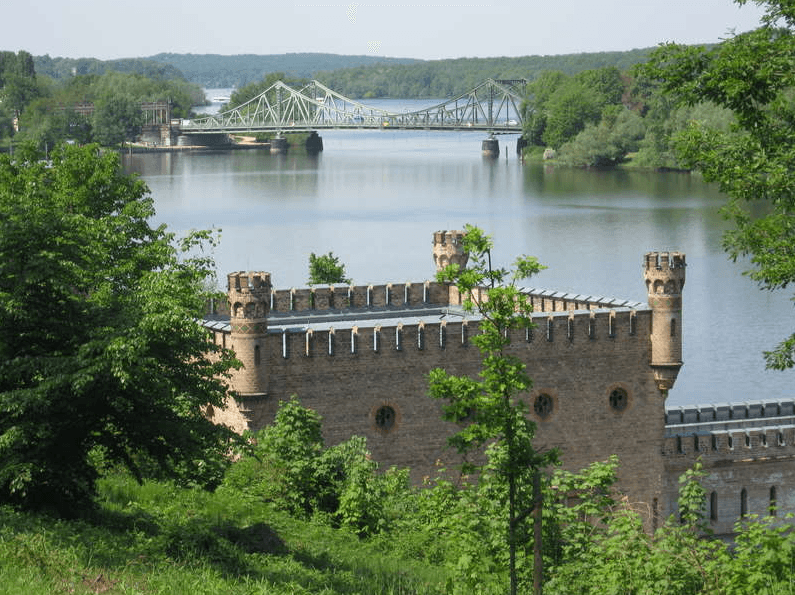 City Sightseeing Potsdam Hop-on Hop-off Bus Tour - تصویر 5